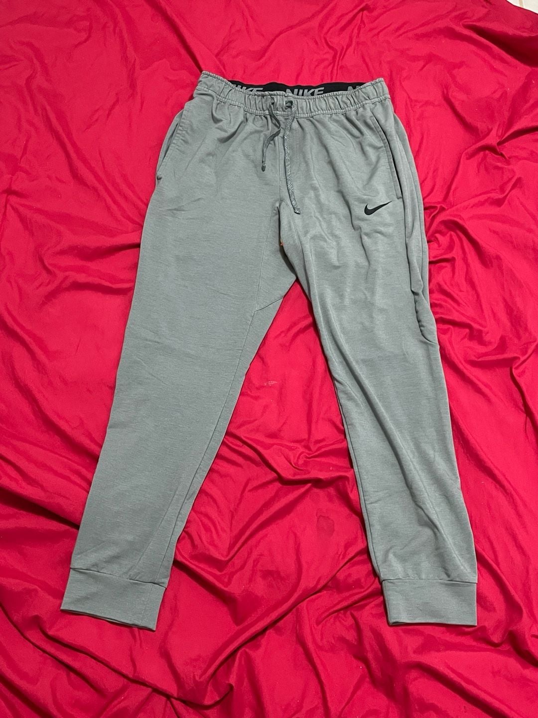 Nike Dri-FIT Sweatsuit Set Mens, M Gray Pullover Hoodie & Jogger Pants Tracksuit Matching Set 13