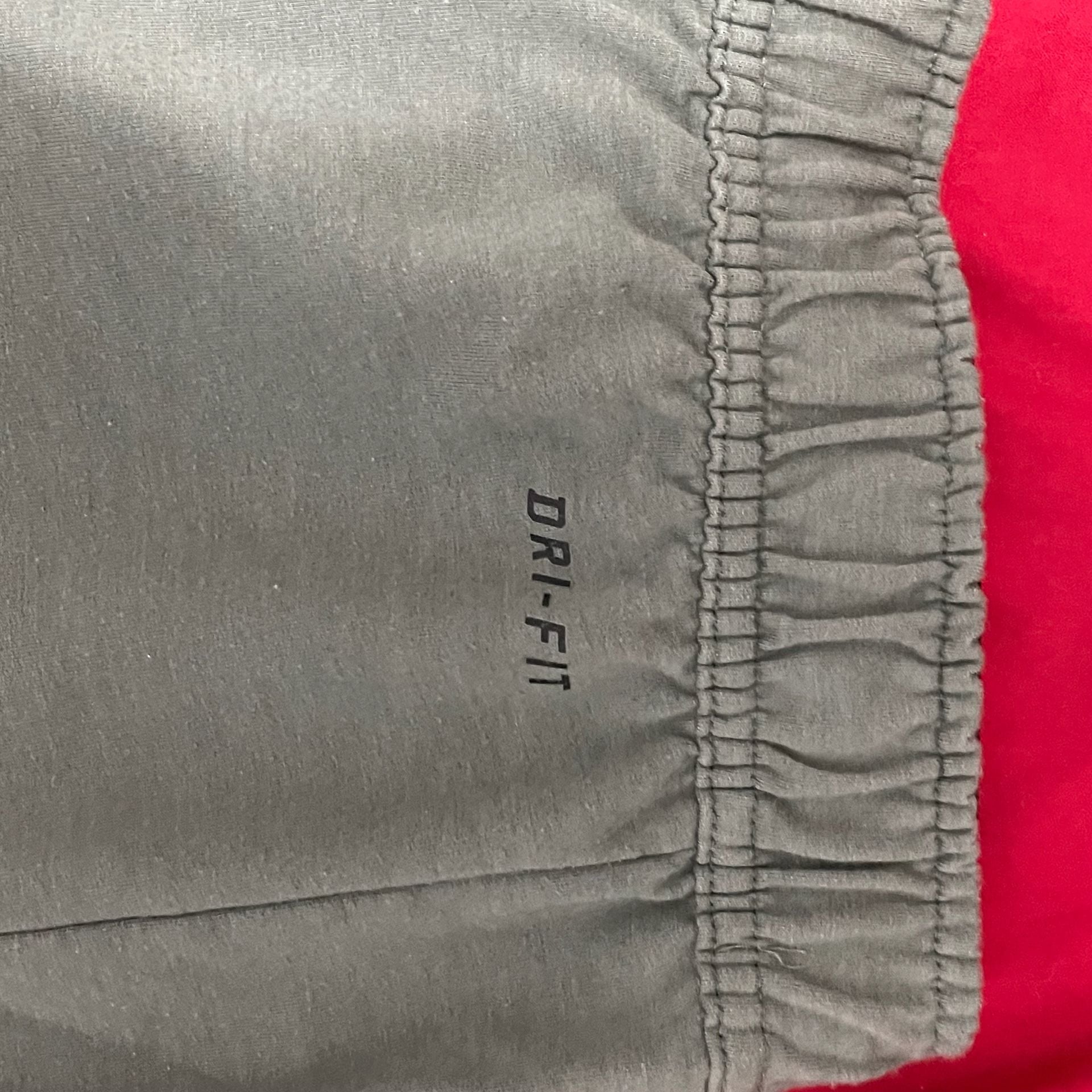 Nike Dri-FIT Sweatsuit Set Mens, M Gray Pullover Hoodie & Jogger Pants Tracksuit Matching Set 22