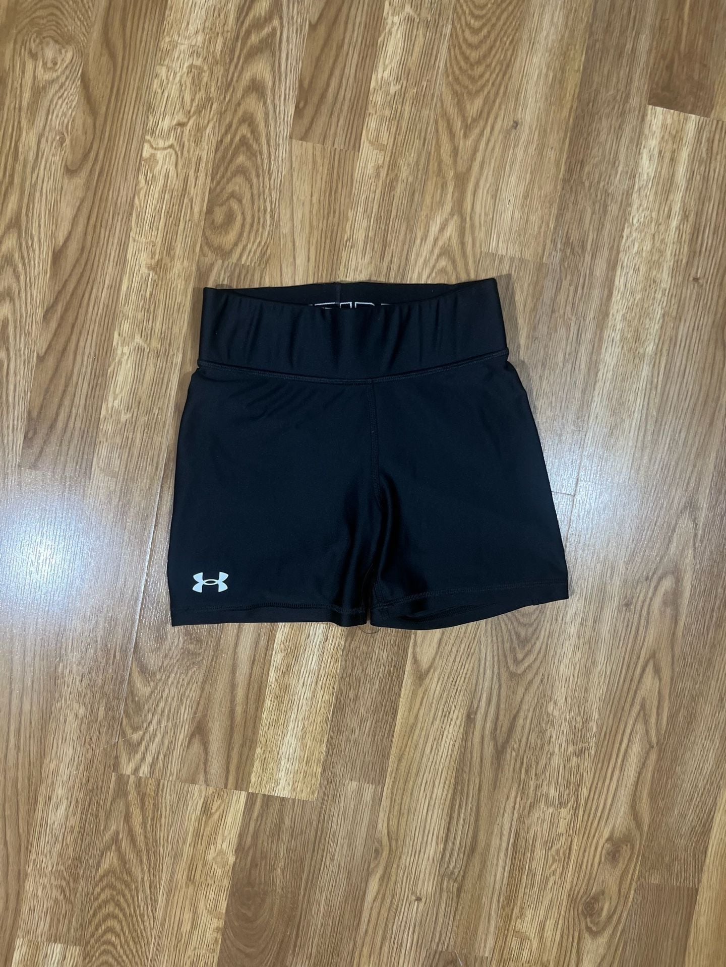 Under Armour Women's HeatGear Compression Athletic Shorts 2