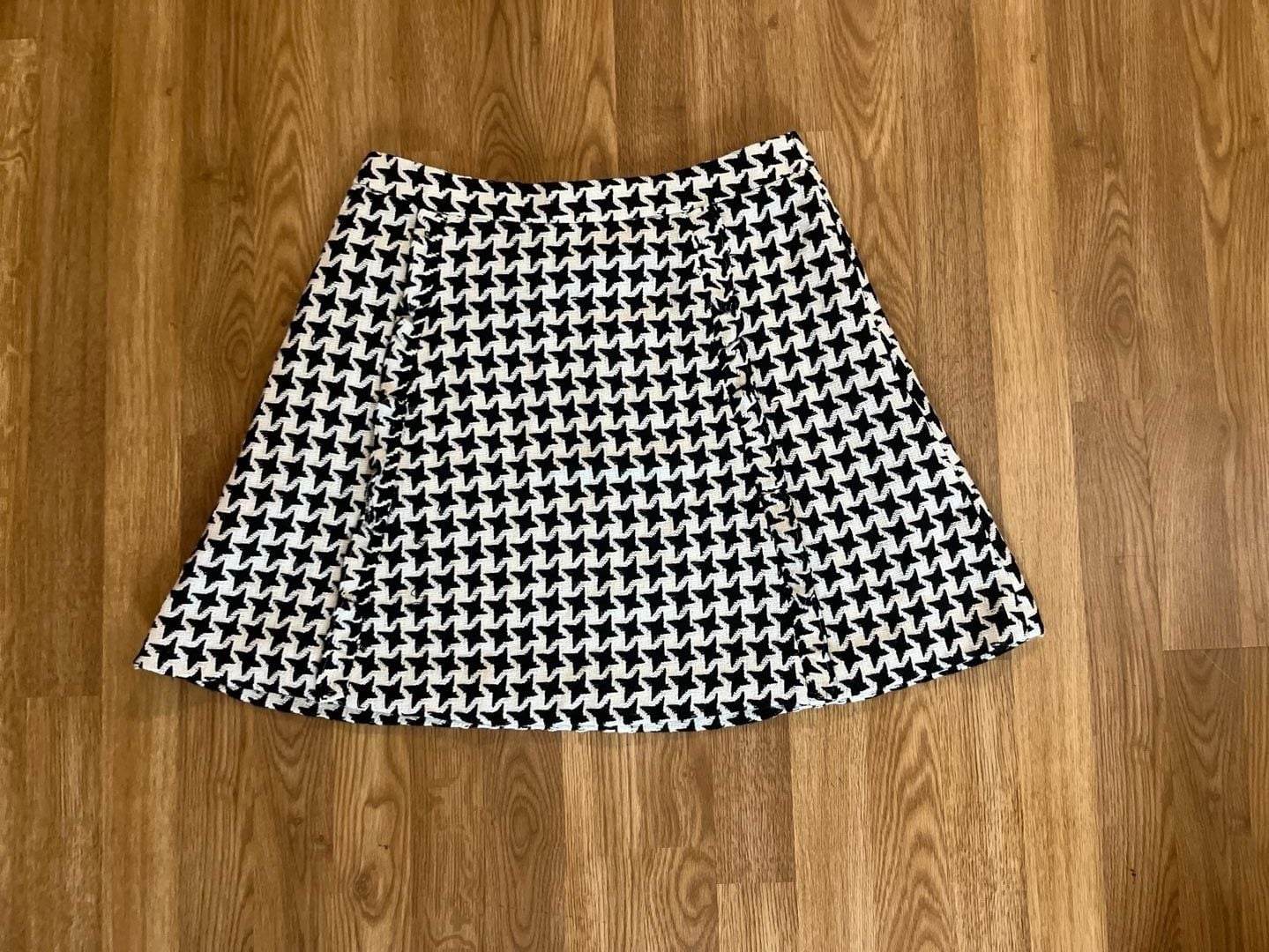 Loft Outlet Black and White Houndstooth A-Line Mini Skirt 2