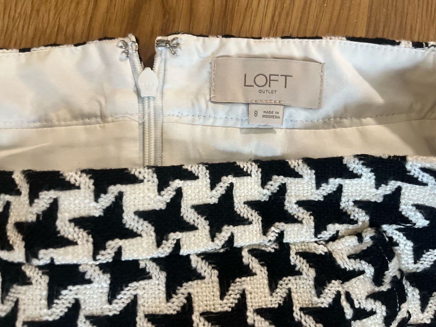 Loft Outlet Black and White Houndstooth A-Line Mini Skirt 4