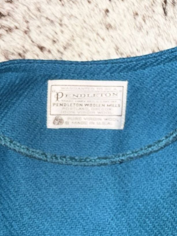 Vintage Pendleton Women's Turquoise Boiled Wool Cropped Jacket Small 10