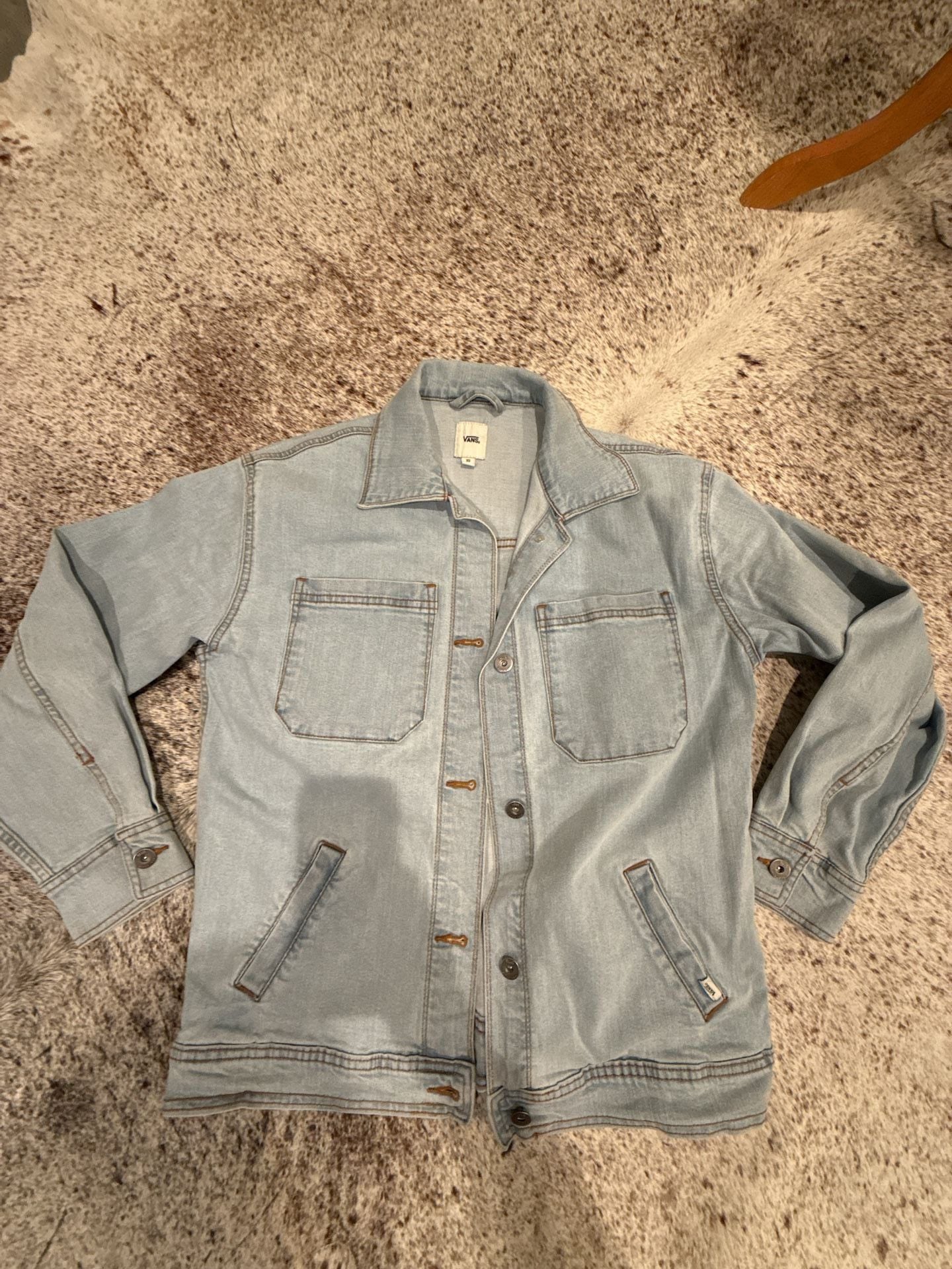 Vans Leila Denim Jacket Women's Light Wash Button Up 4