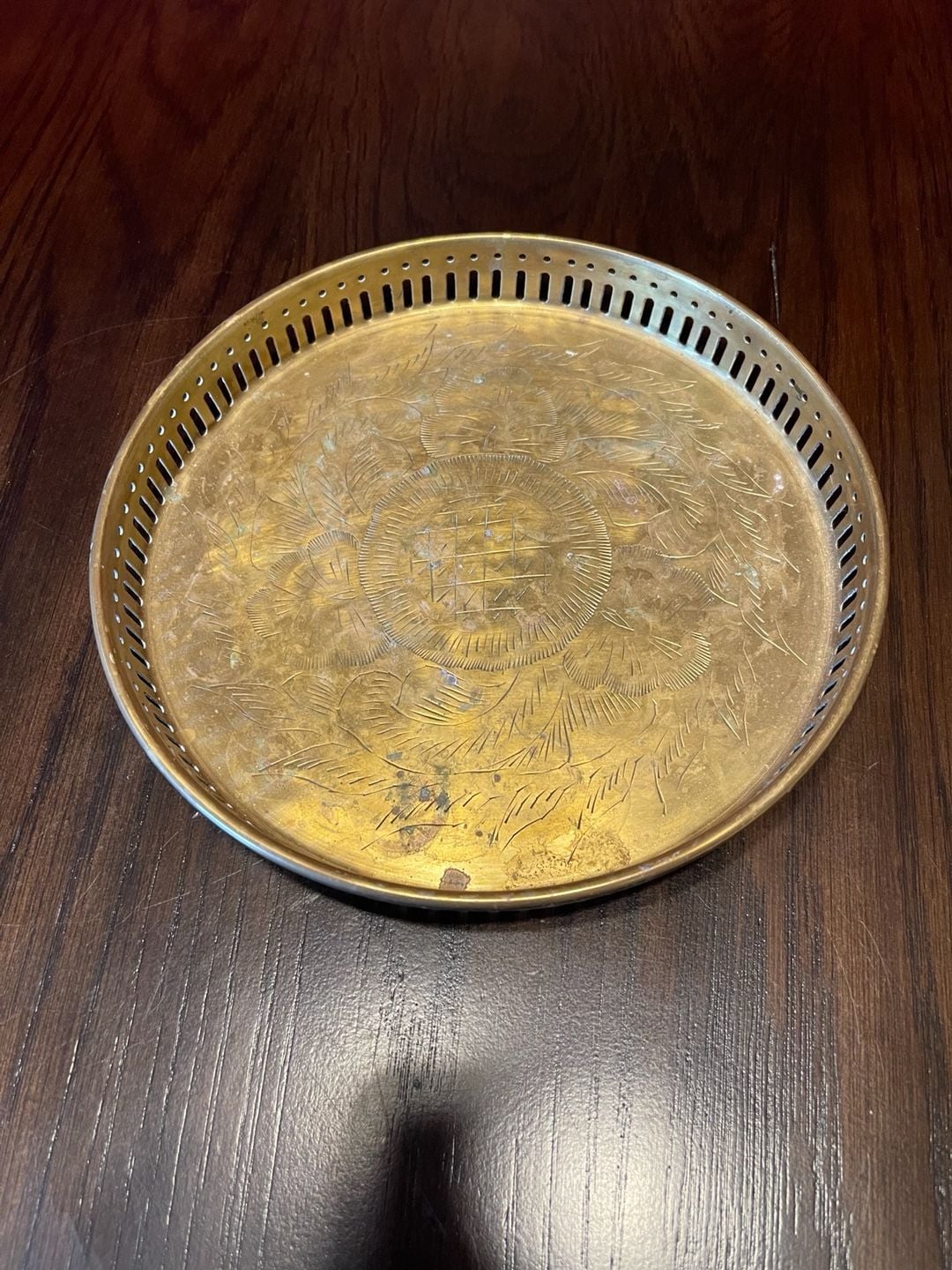 Vintage Etched Brass Serving Tray with Pierced Cut-Out Gallery Border 1