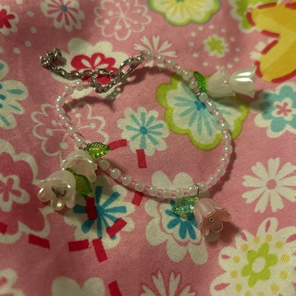 Pink and White Beaded Lily of the Valley Flower Charm Bracelet