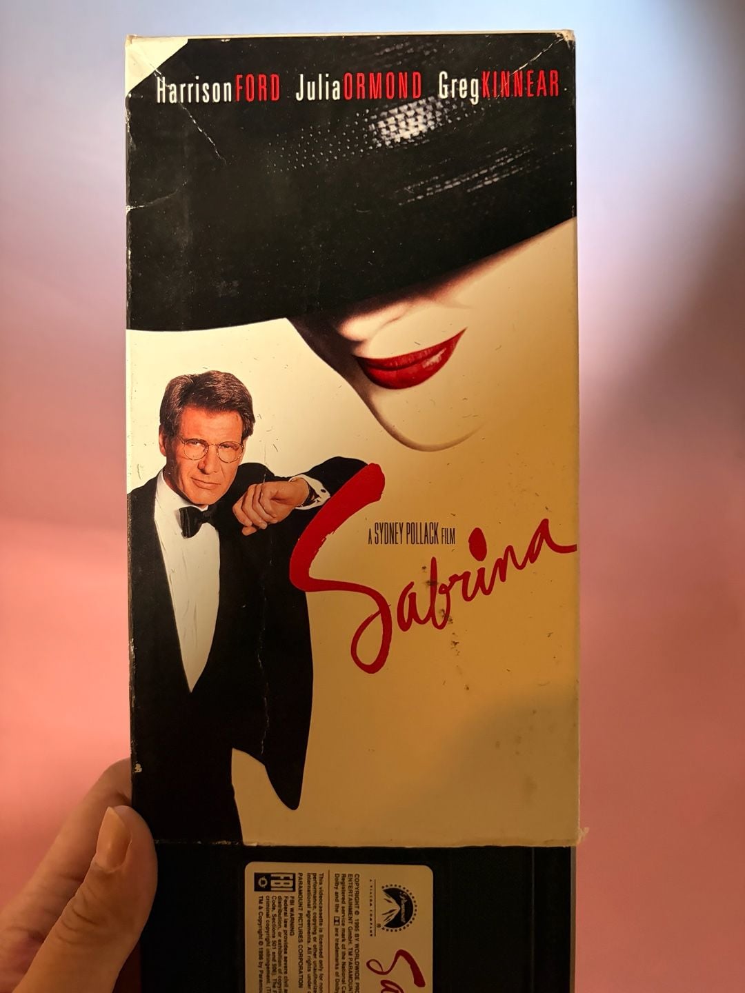 Sabrina (1995) VHS Movie Starring Harrison Ford, Julia Ormond, and Greg Kinnear 1