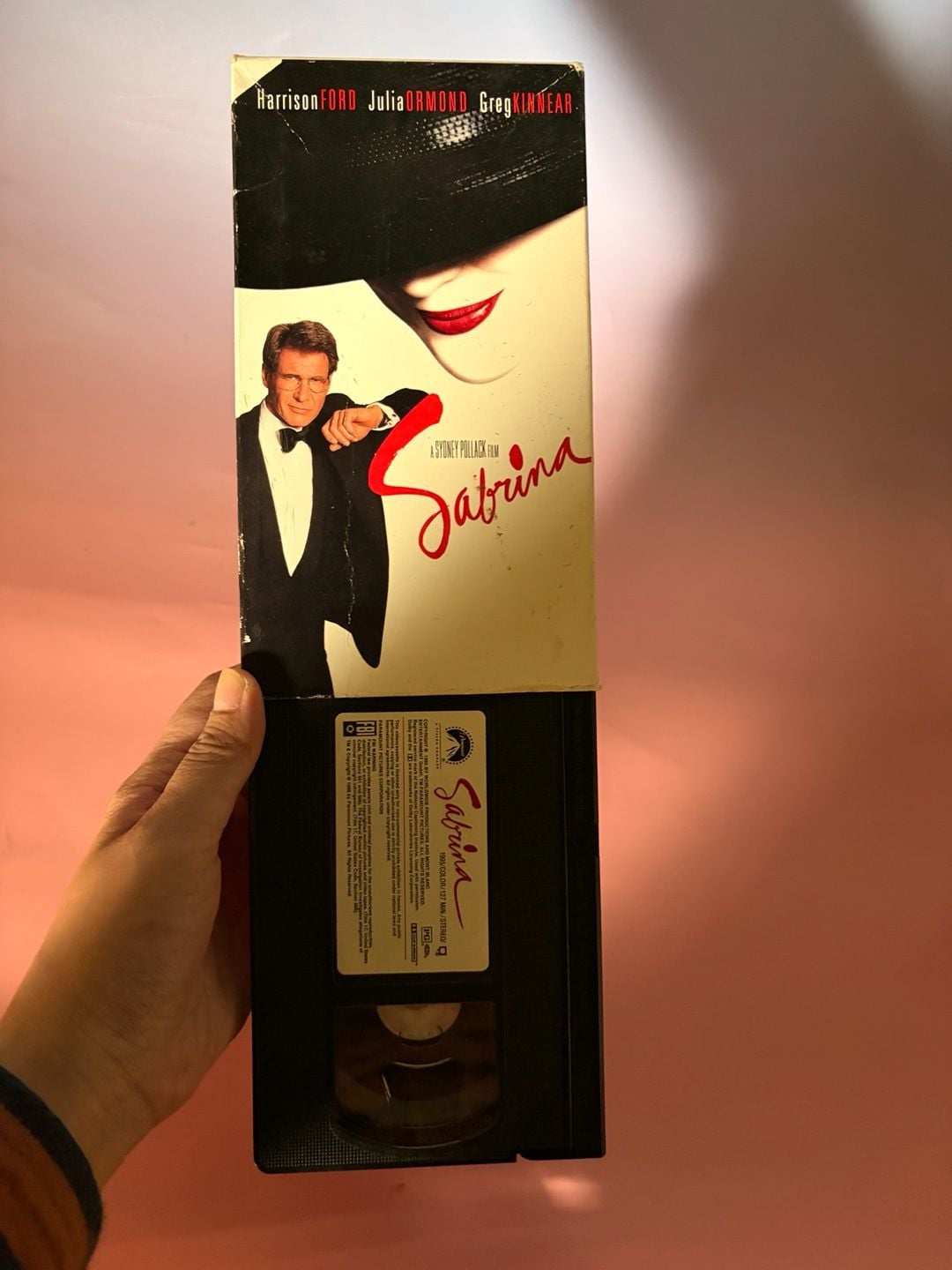 Sabrina (1995) VHS Movie Starring Harrison Ford, Julia Ormond, and Greg Kinnear 2