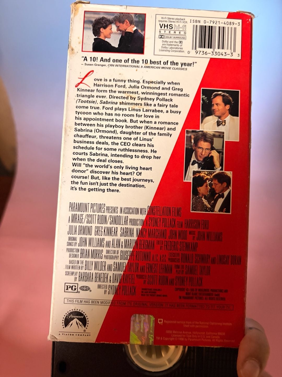 Sabrina (1995) VHS Movie Starring Harrison Ford, Julia Ormond, and Greg Kinnear 4