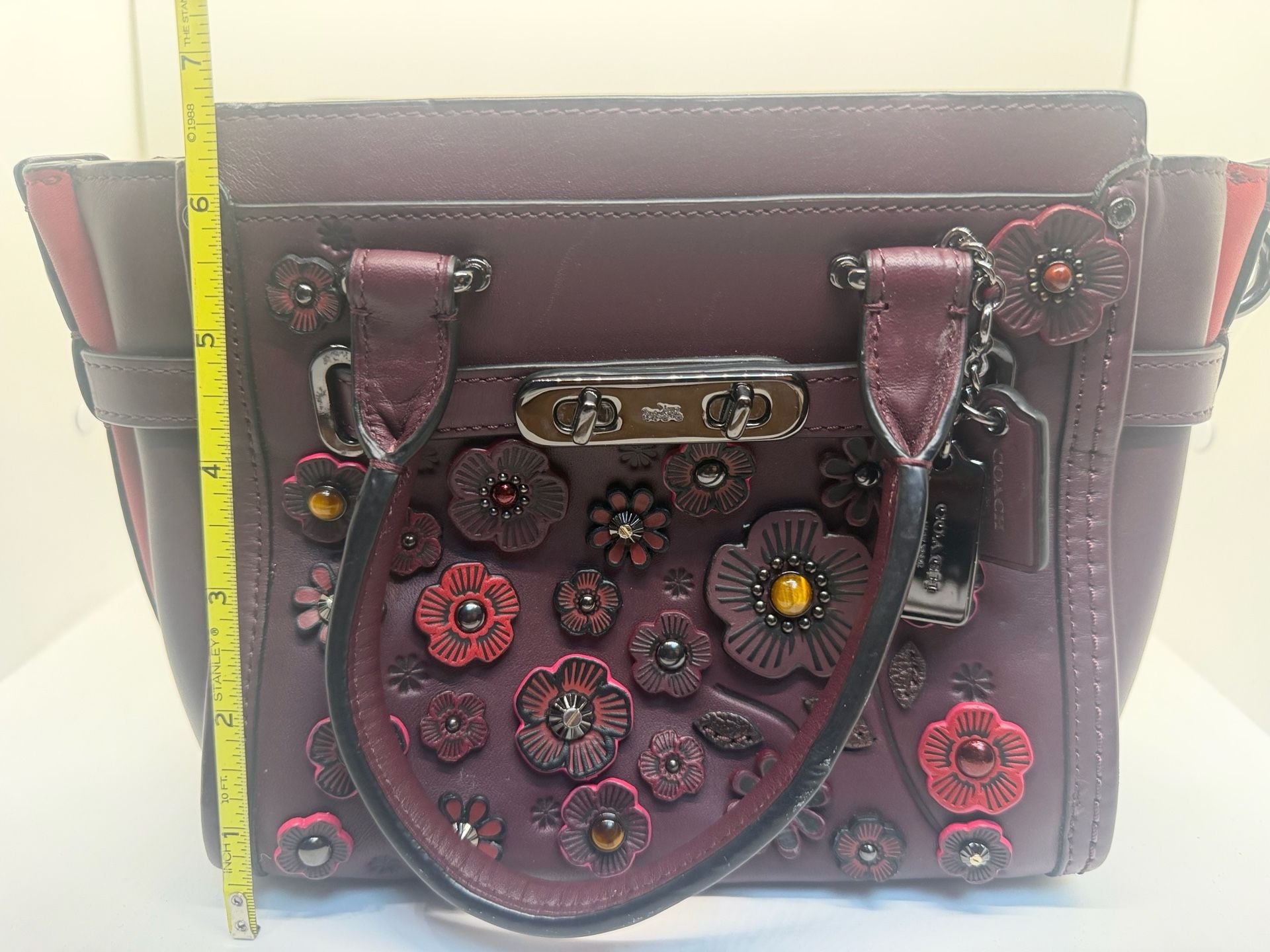 Vintage Coach swagger 17 Tea Rose Raised Floral Applique Satchel in Oxblood 5