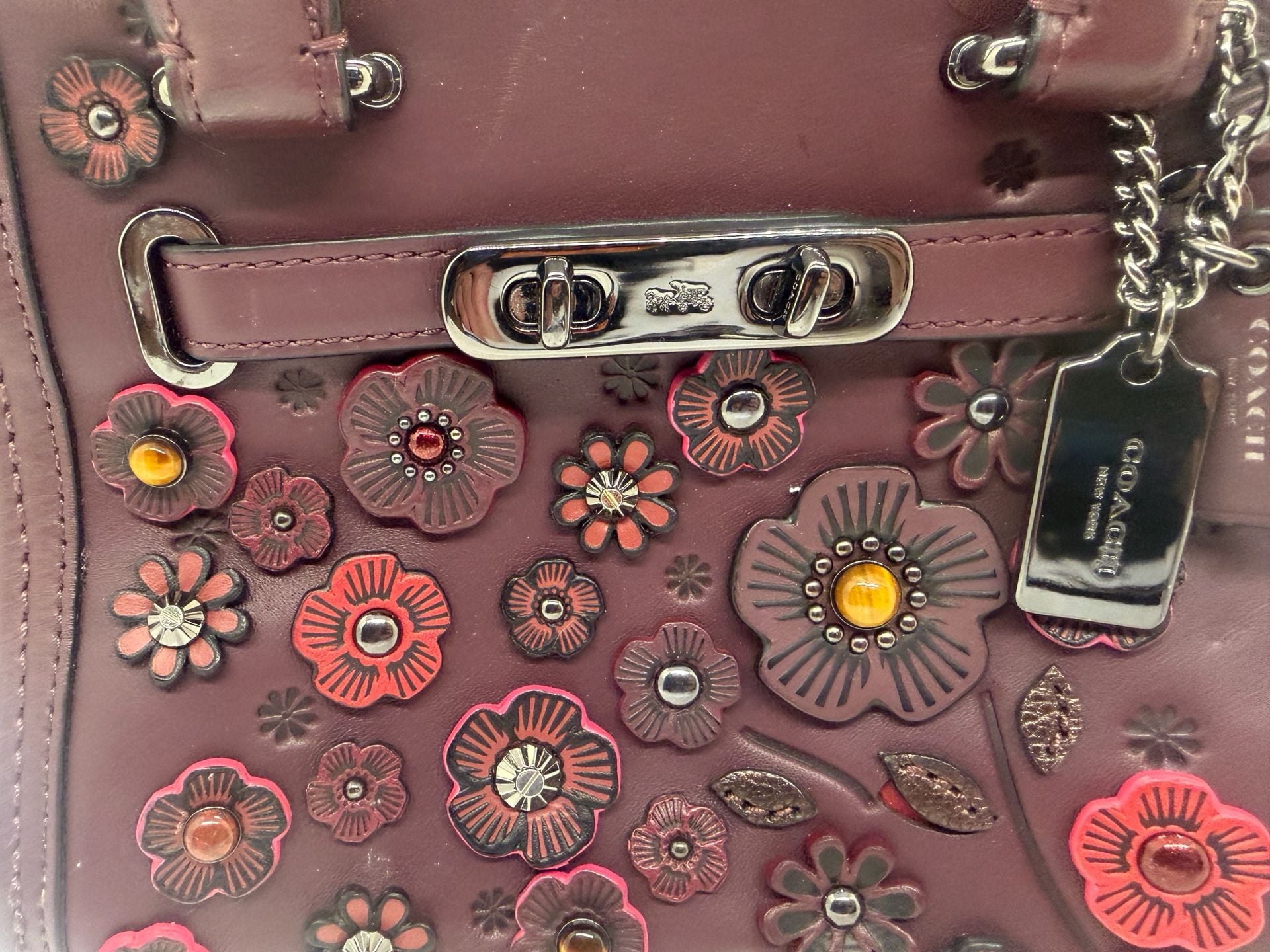 Vintage Coach swagger 17 Tea Rose Raised Floral Applique Satchel in Oxblood 12