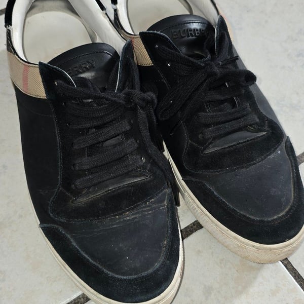 Burberry House Check and Suede Low-Top Sneakers in Black