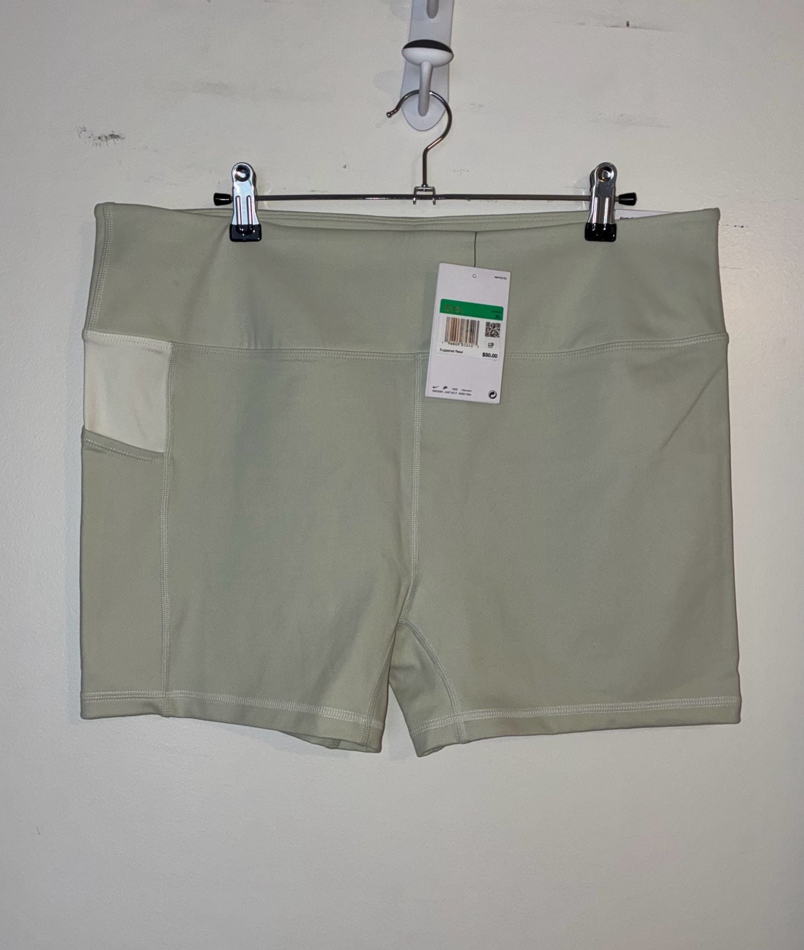 Nike Women's Tight Fit 4" Length Yoga Bike Shorts with Pockets 2