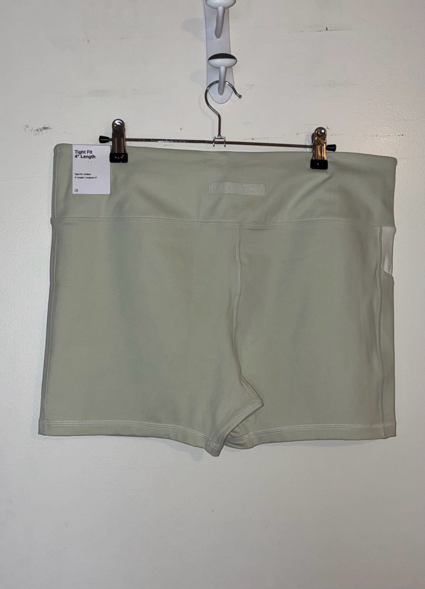 Nike Women's Tight Fit 4" Length Yoga Bike Shorts with Pockets 3
