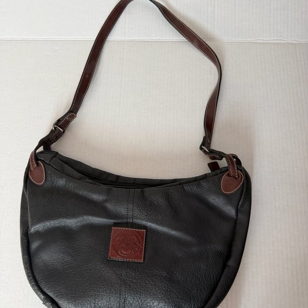 Vintage Black Pebbled Leather Crossbody Shoulder Bag with Eagle Logo Patch