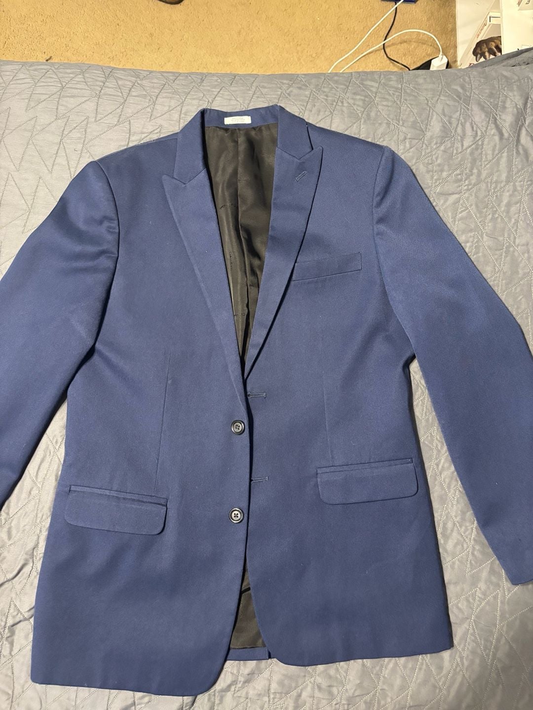 Calvin Klein Boys 2-Piece Suit Set Blue Blazer and Trousers Size 18 2