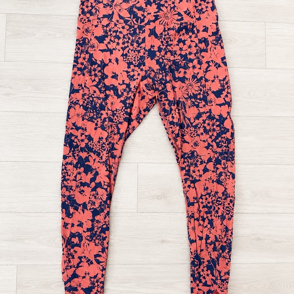 Lululemon Final Lap Crop *23 in Efflorescent Dark Canyon Onyx Blue