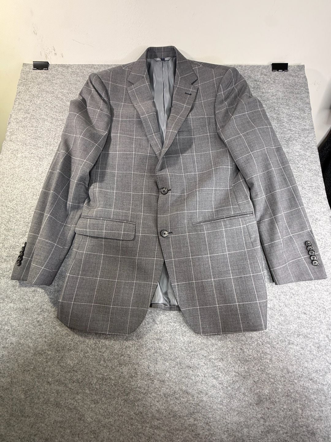 Smith and James Padua Model Grey Windowpane 100% Wool Suit 1