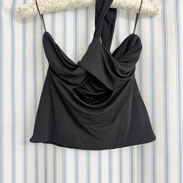 Gauge81 julu Black Draped Halter Top