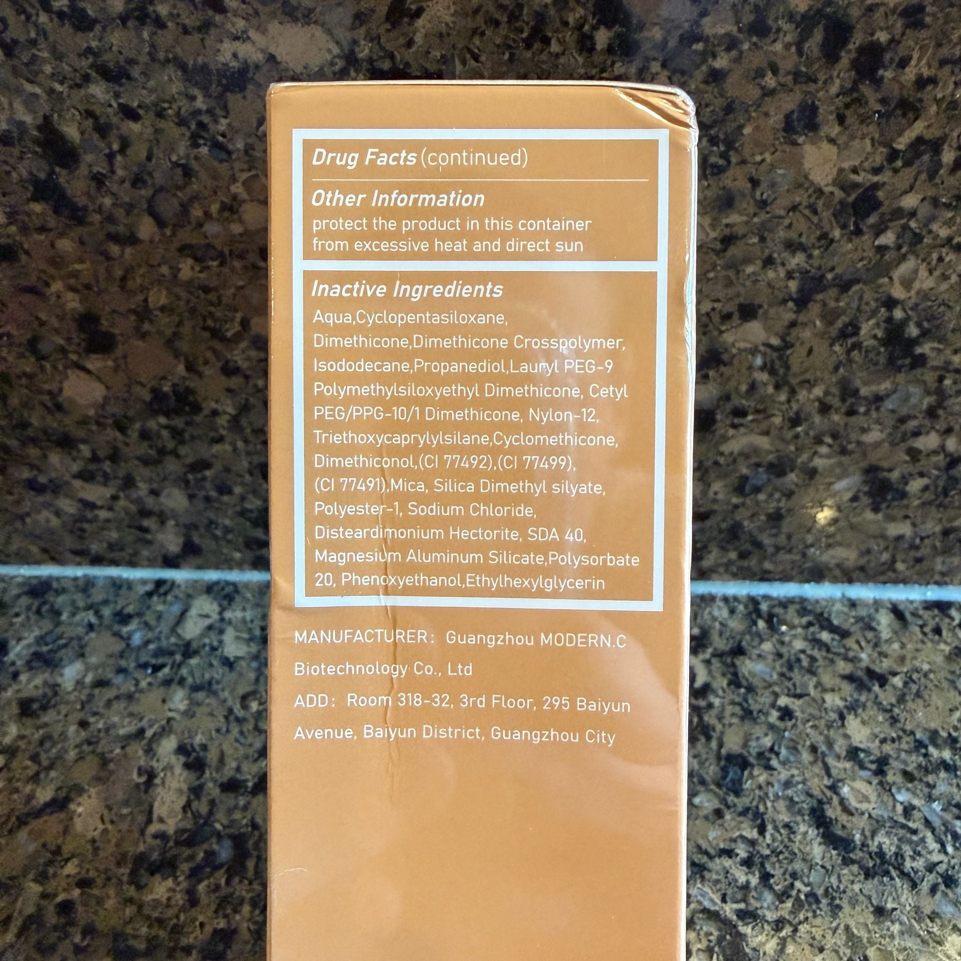 Medium Spectrum Sunscreen Serum SPF 50 Color Mimicking Foundation 4