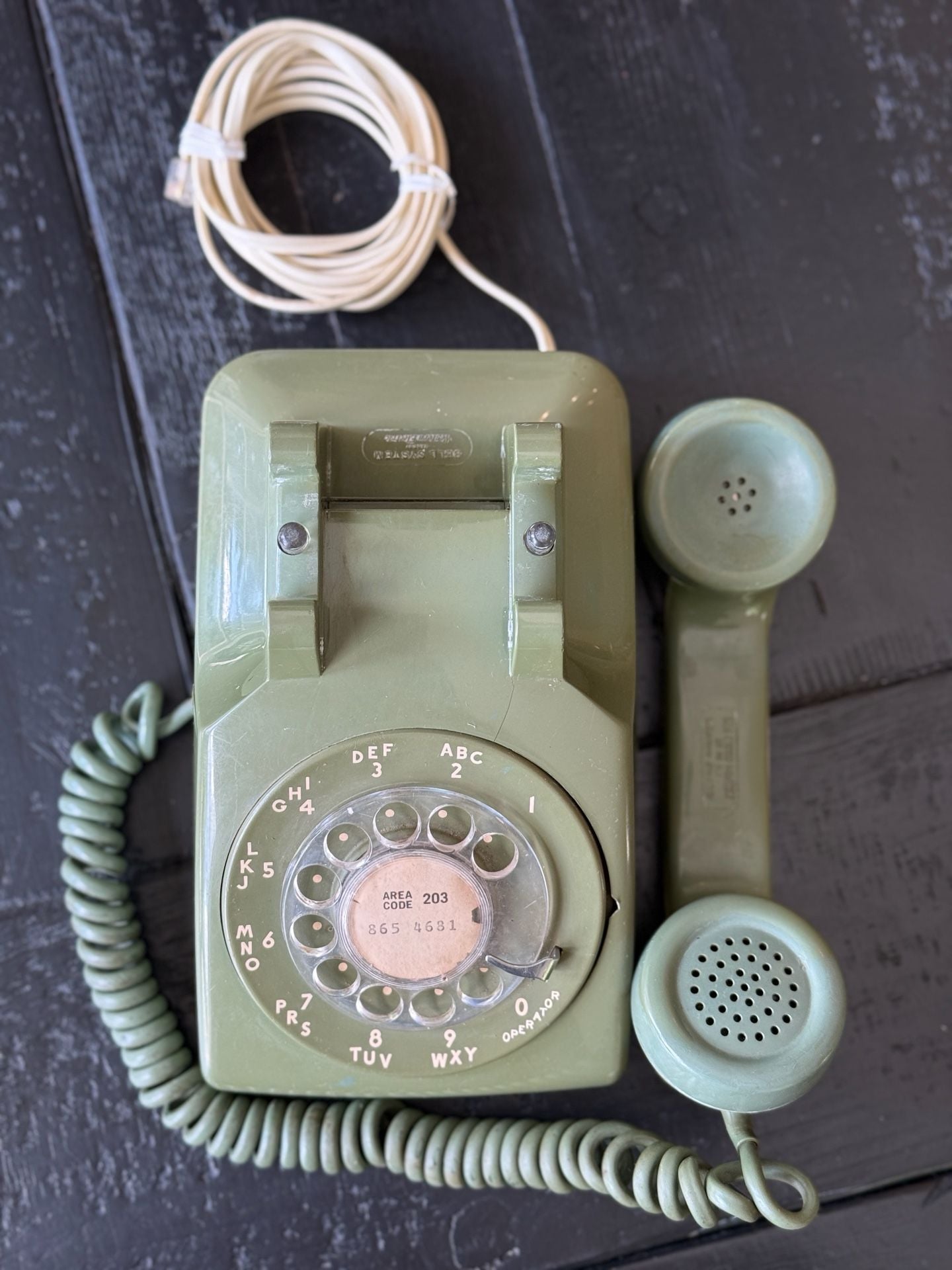 Vintage Bell System Western Electric Model 500 Rotary Telephone in Avocado Green 8
