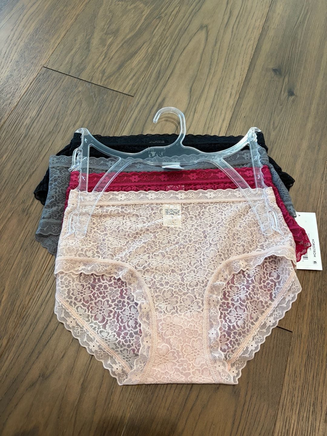 Nordstrom Rack Lace Hipster 4-Pack Panties 2
