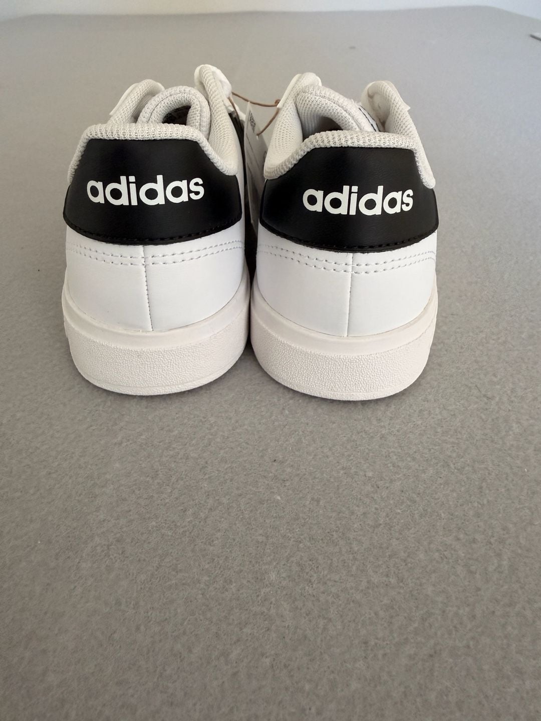 Adidas Grand Court 2.0 Youth Sneakers Size 2.5 White/Black GW6511 6