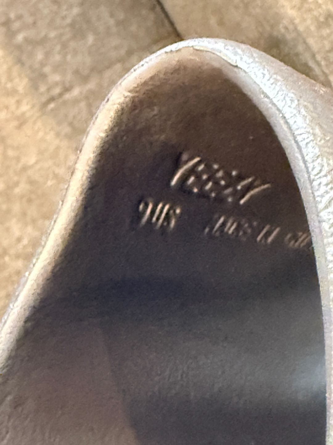9M - Adidas Yeezy Slide ‘slate grey' Foam Sandals - no box. 9