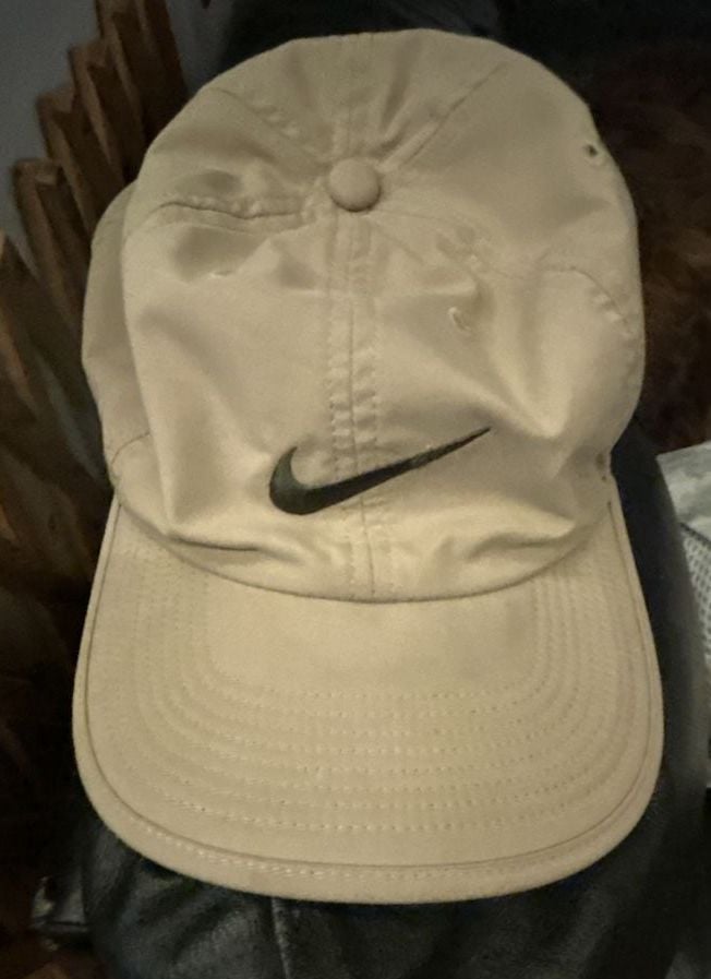 Nike Heritage86 Dri-FIT Adjustable Strapback Cap 3