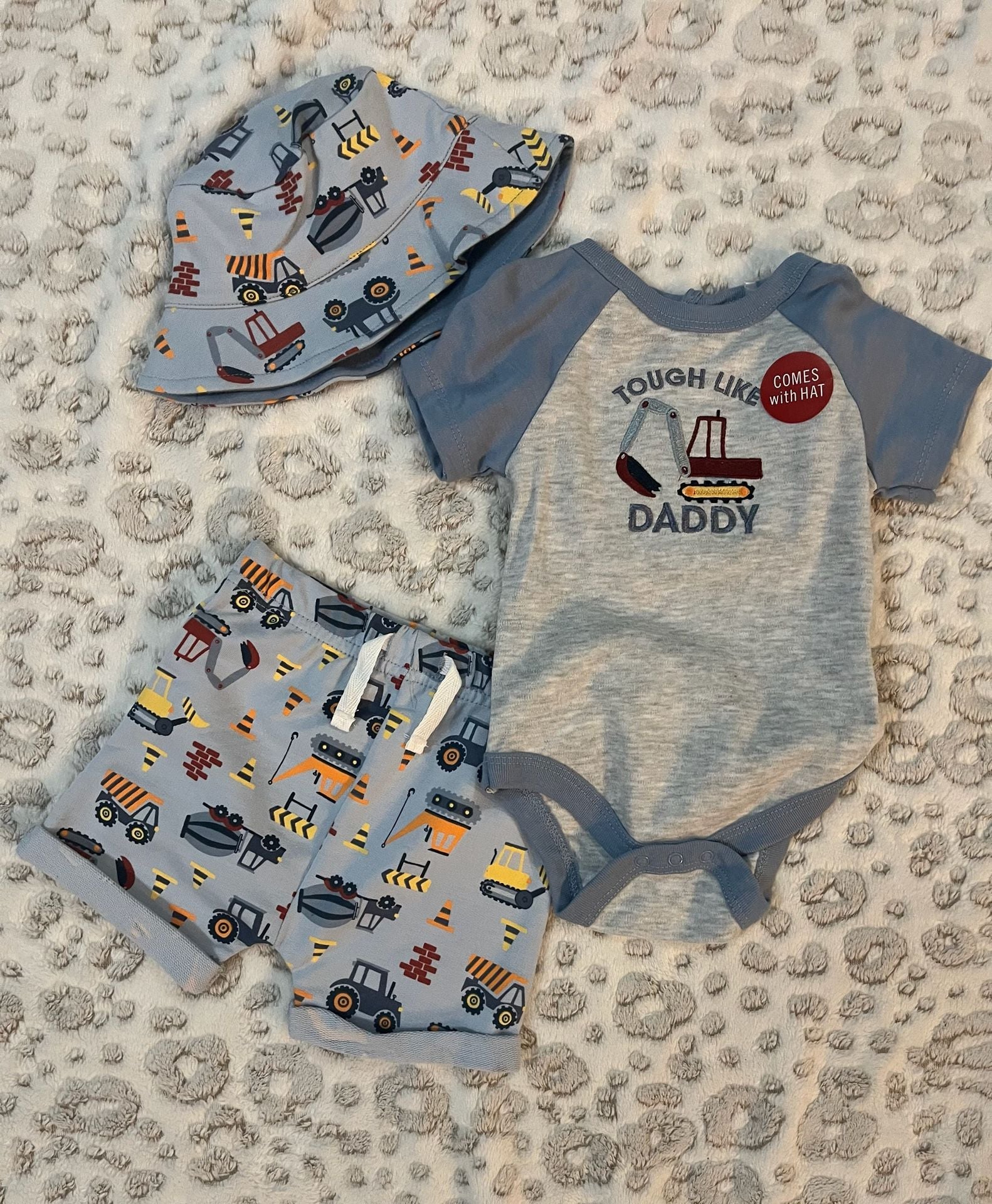 Wrangler Baby Boy 3-Piece Construction Set Bodysuit Shorts and Bucket Hat 1