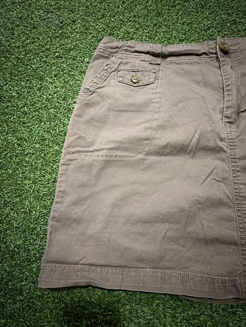 Croft & Barrow Women's Natural Fit Stretch Cargo Mini Skirt Khaki Size 16 5