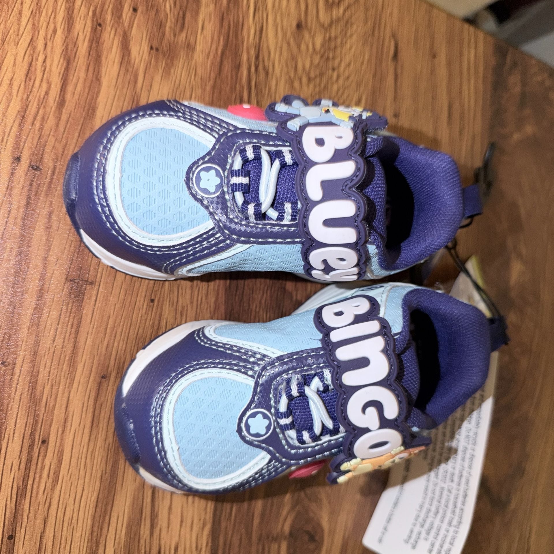 ~NWT Toddler BLUEY & BINGO Light-Up Sneakers! Size 7 Super Cute FS:)~ 4