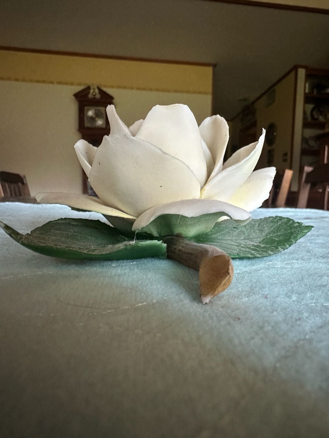 Vintage Italian Capodimonte Porcelain White Rose Figurine 2