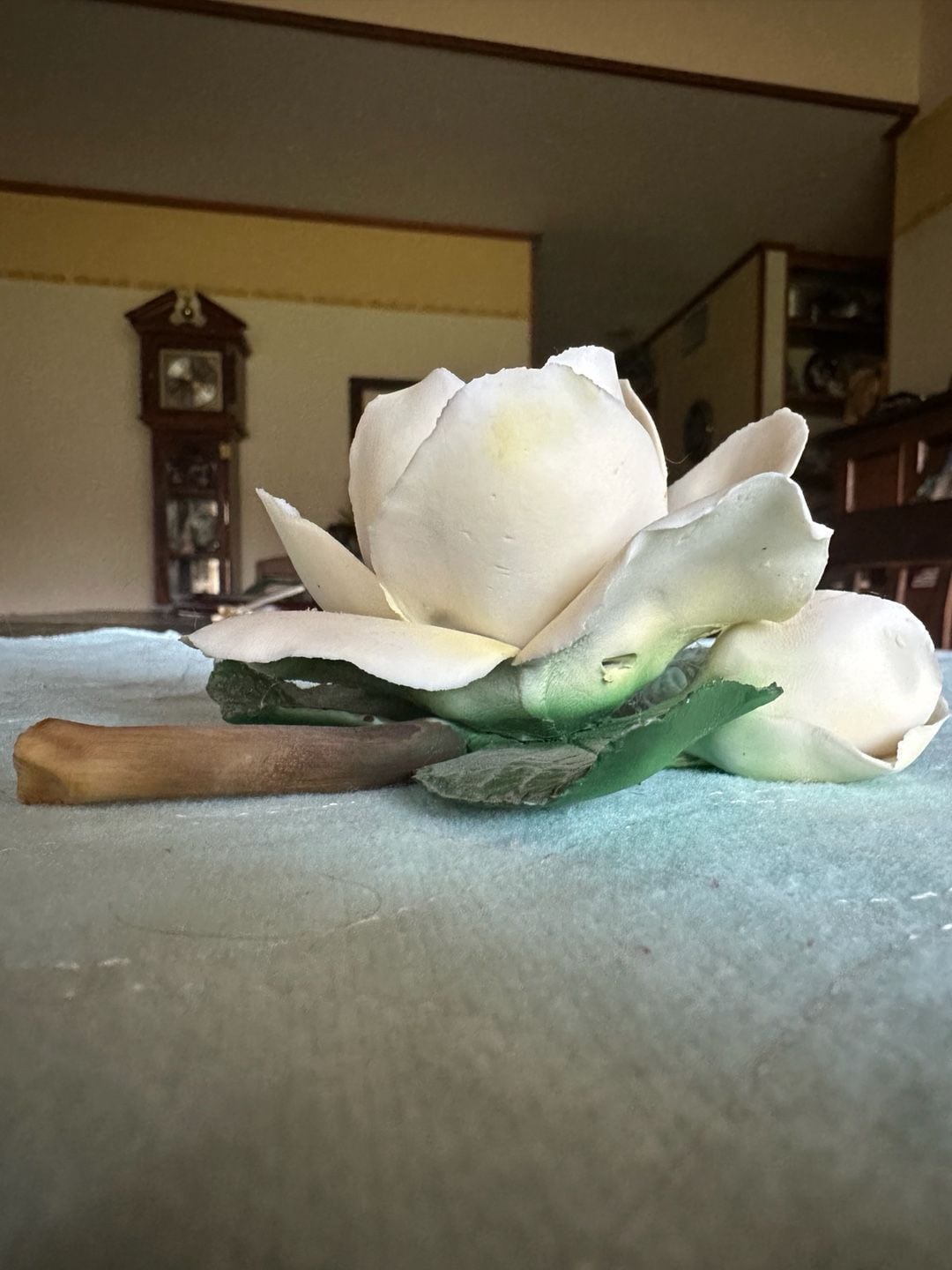 Vintage Italian Capodimonte Porcelain White Rose Figurine 5