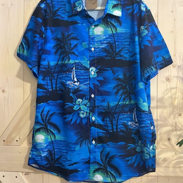 Blue Tropical Hawaiian Short Sleeve Button-Down Shirt with Palm Trees