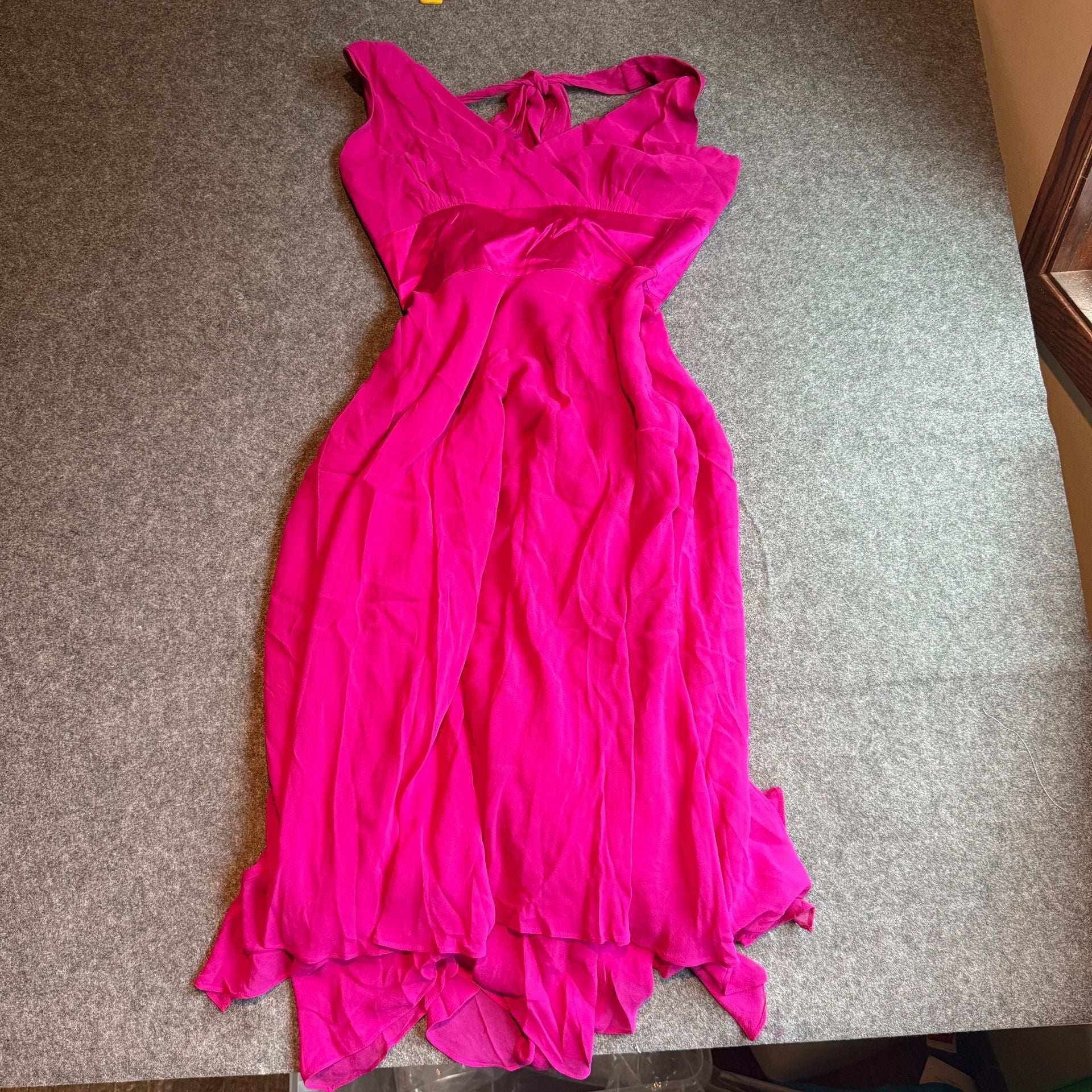 Donna Ricco Fuchsia Sleeveless V-Neck Evening Dress Size 10 2