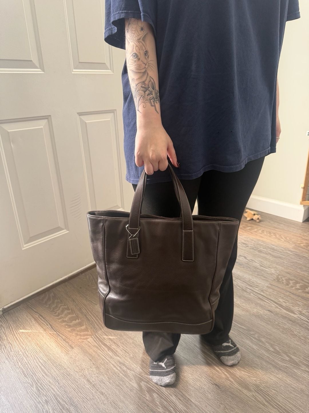 Vintage Coach Hampton Dark Brown Leather Tote Bag with Contrast Stitching #7787 2