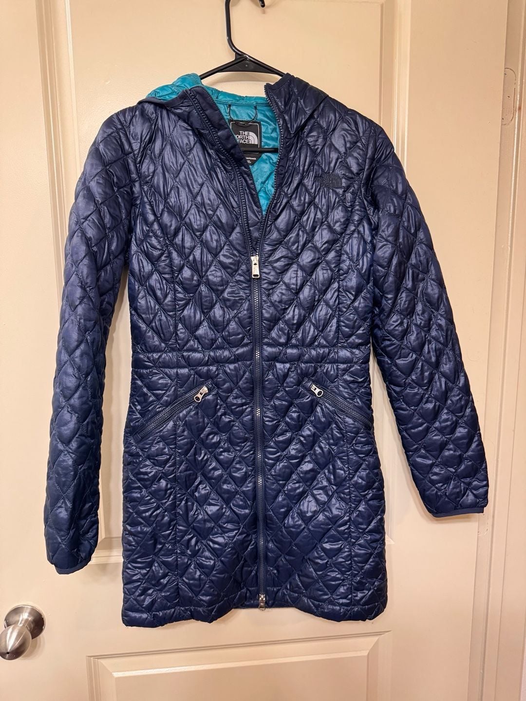 The North Face Women's ThermoBall Quilted Hooded Jacket 2