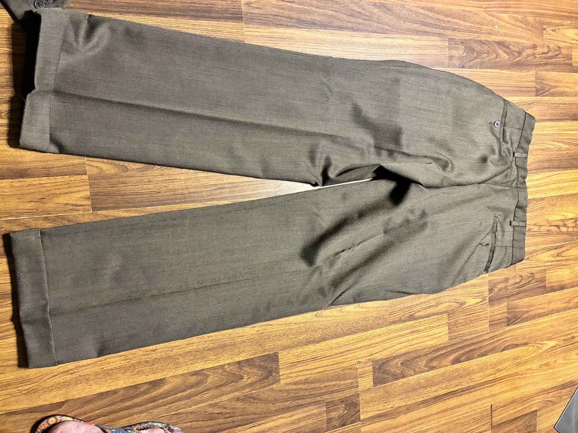 J. Ferrat Custom Fit Men's 3-Button Suit 12