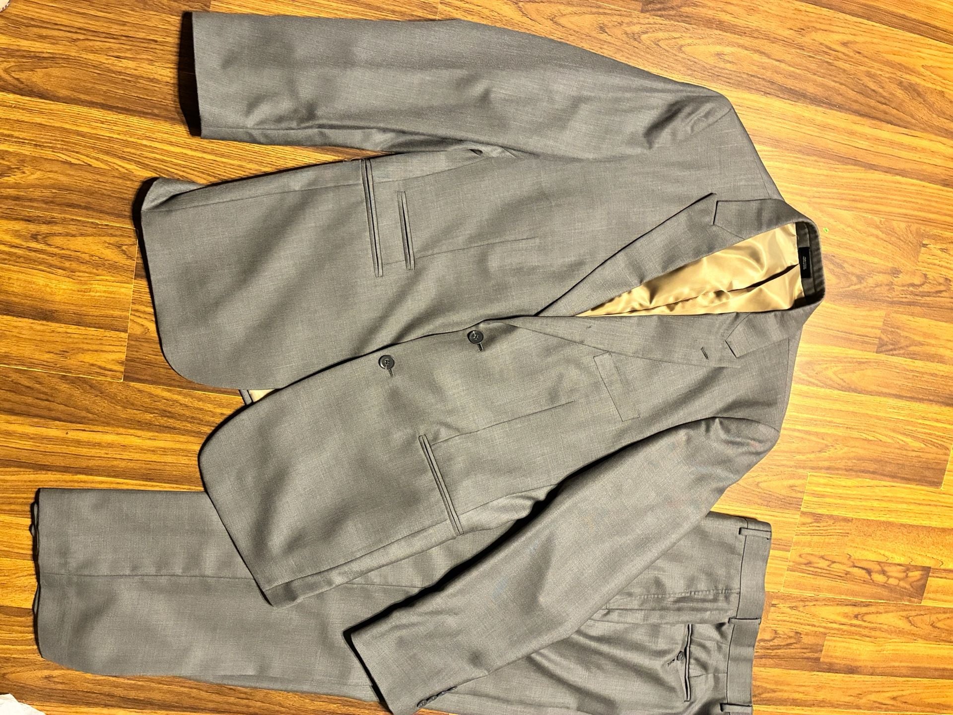 Mens Gray Two-Piece Wool Blend Suit 1