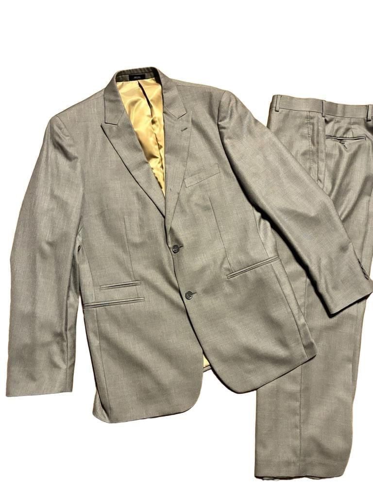 J.Ferrar Modern Fit Men's Two-Piece Suit 1
