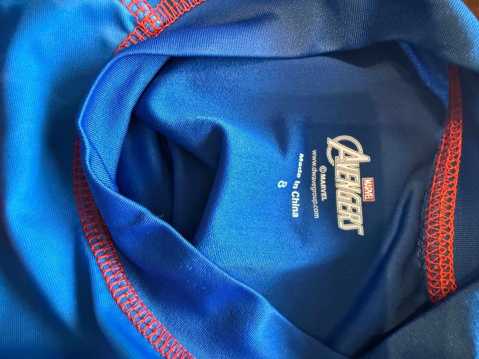 Marvel Avengers Captain America 2-Piece Rash Guard and Swim Trunks Set Sz 6/8 2