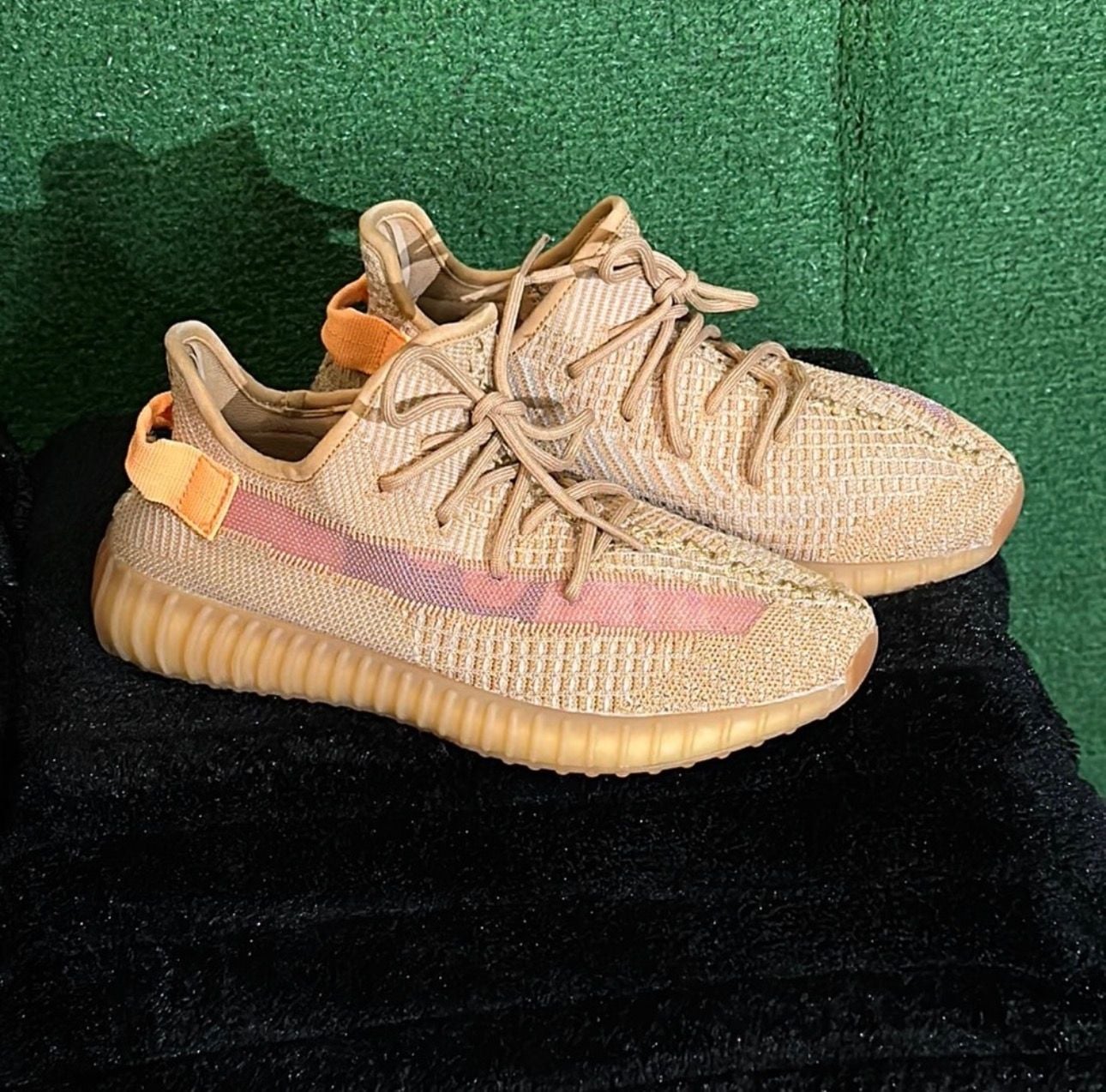 Adidas Yeezy Boost 350 V2 Clay Sneakers 3