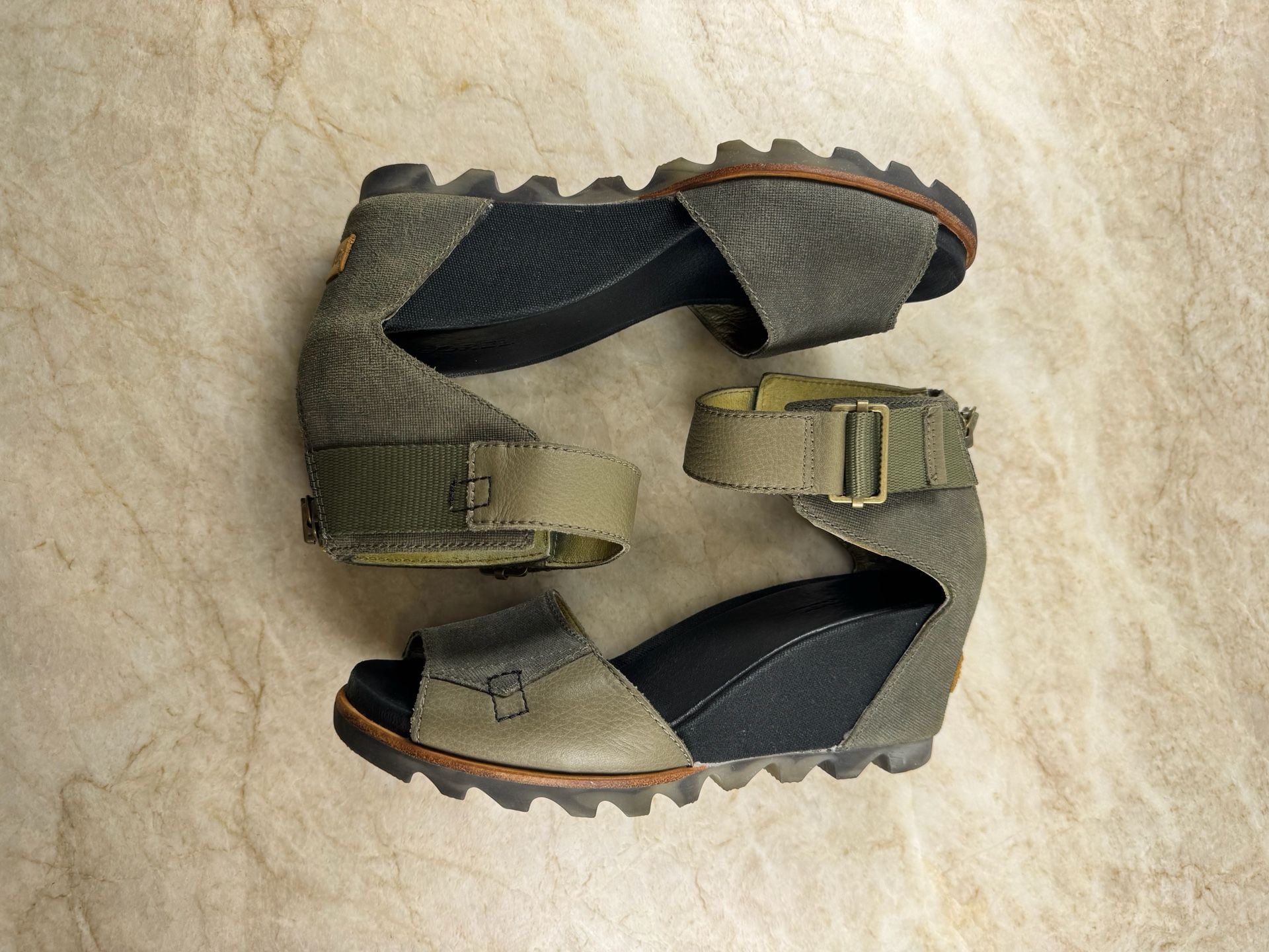 Sorel Cameron Flatform Wedge Sandals Green Canvas Leather Ankle Strap Size 8 8
