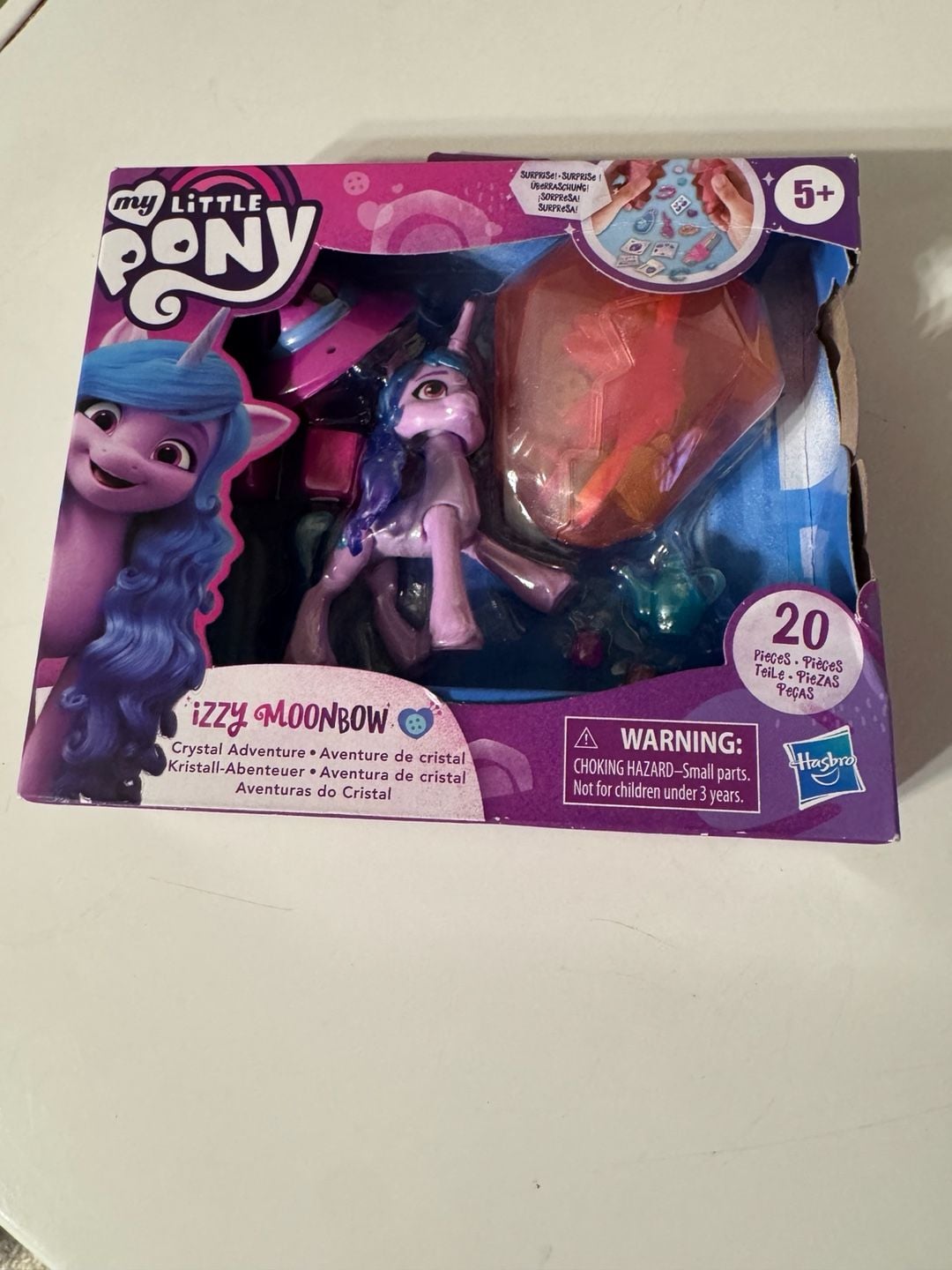 Hasbro My Little Pony Izzy Moonbow Crystal Adventure 20-Piece Playset 2