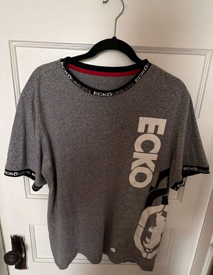 Ecko Unltd Men's Grey Short Sleeve Graphic T-Shirt with Logo Trim 2