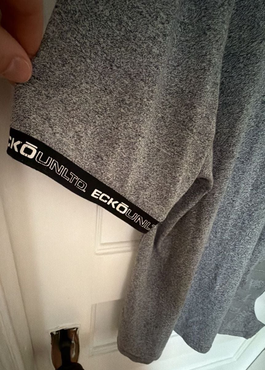 Ecko Unltd Men's Grey Short Sleeve Graphic T-Shirt with Logo Trim 5