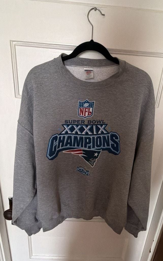 Vintage Jerzees New England Patriots Super Bowl XXXIX Champions Crewneck Sweatshirt 2