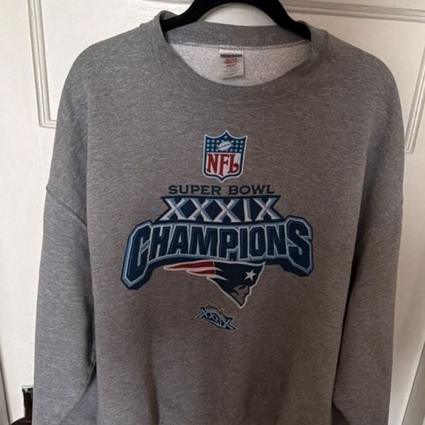 Vintage Jerzees New England Patriots Super Bowl XXXIX Champions Crewneck Sweatshirt