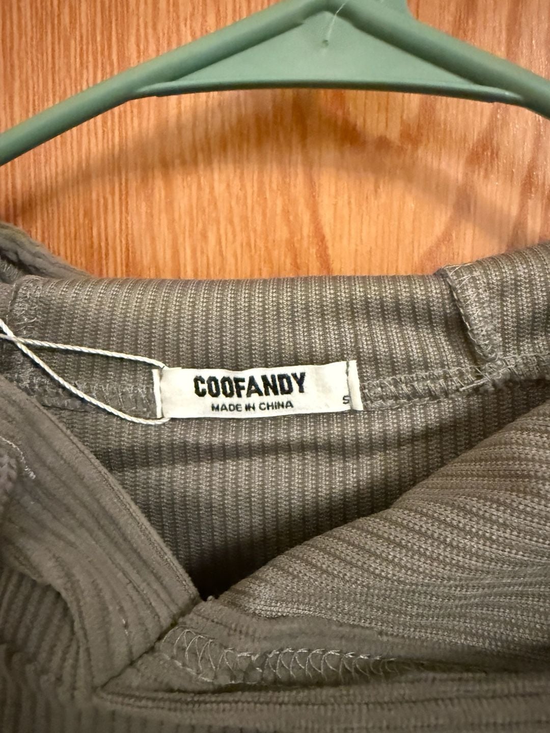 COOFANDY Men's Ribbed Texture Pullover Hoodie Sweatshirt and pants in Gray 3