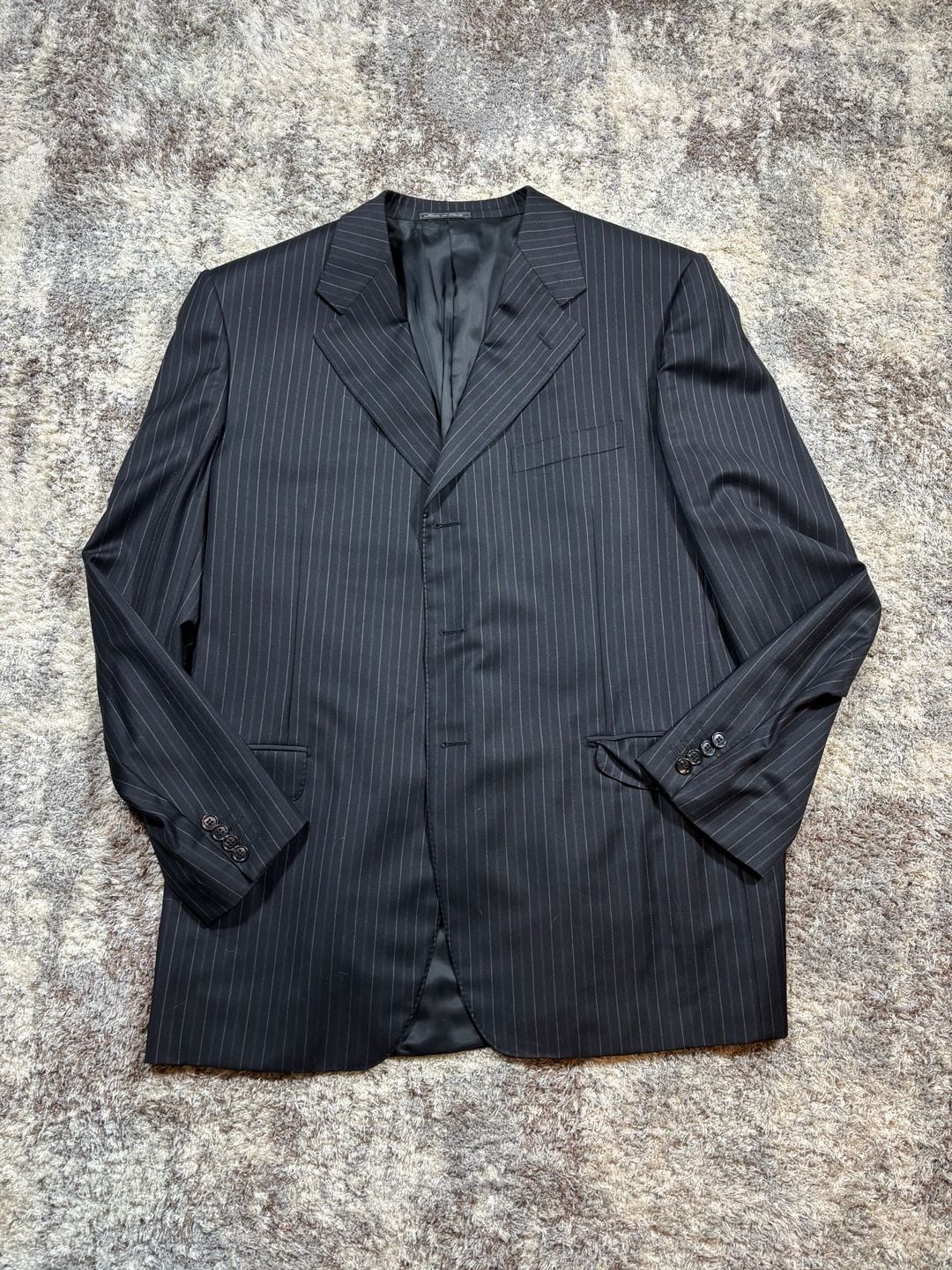 Corneliani Pinstripe Virgin Wool Suit and pants Made in Italy size 56R 9